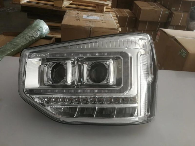 Bus Headlight with LED Fog Lamp and Water Flow Light Hc-B-1613
