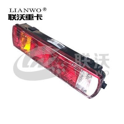 Sinotruk HOWO A7 Truck Shacman F2000 F3000 M3000 Wd615 Wd618 Wd12 Weichai Gearbox Parts Sitark T7h T5g LED Tail Lamp Light Wg9925810001