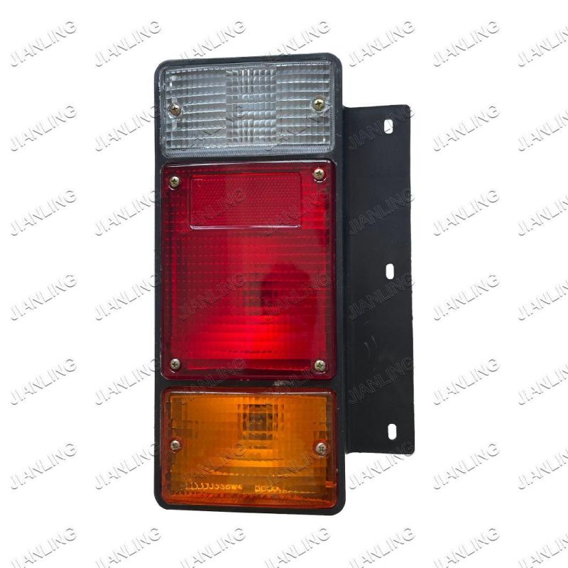 Halogen Auto Tail Lamp for Truck Isuzu Truck Nhr Auto Tail Lamp