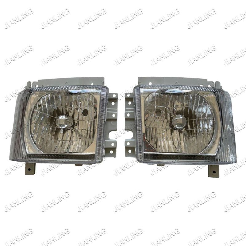 Auto Truck Head Light for Iz Npr75 700p