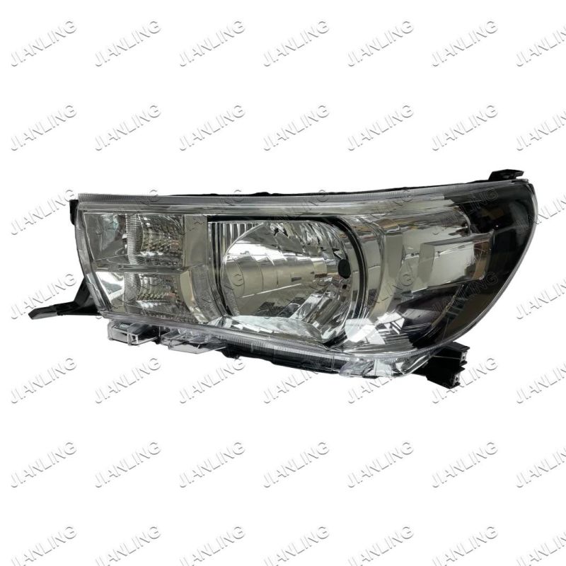 Halogen Auto Head Lamp for Pick-up Toyota Pick-up Hilux Revo 2015 Auto Head Lights