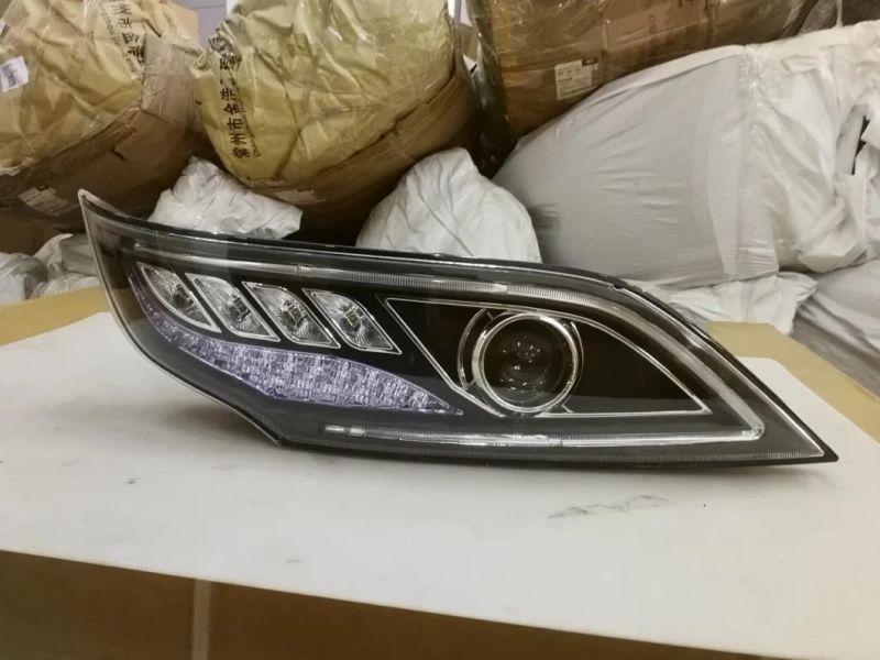 New Model Coach Accessories Bus Head Light Hc-B-1611-1