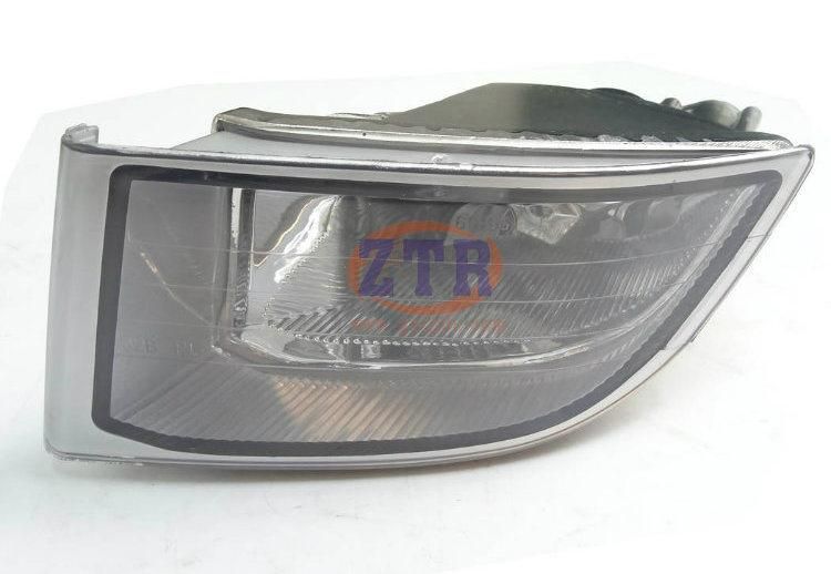 Auto Parts Left Fog Light for Landcruiser Prado 2007 81221-60070
