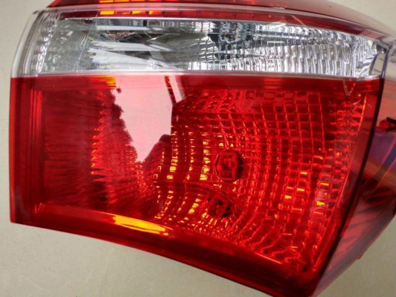 Wholesale Factory Price Tail Lamps Taillights LED Lighting for Corolla 2014 Middle East 212-191f-Ue