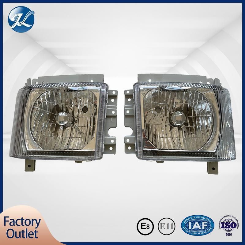 Halogen Auto Head Lamp for Truck Isuzu 700p Auto Lights