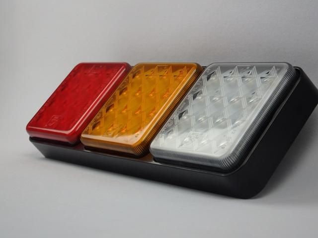 E-MARK Adr Tail Stop Turn Signal Lamp Combination Truck Light