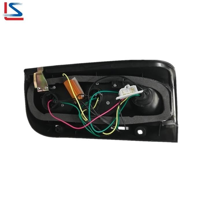 Auto LED Tail Lamp for Toyota Hiace 1993-2000 R 81550-95j10 L 81560-95j10 Deluxe D LED Tail Light
