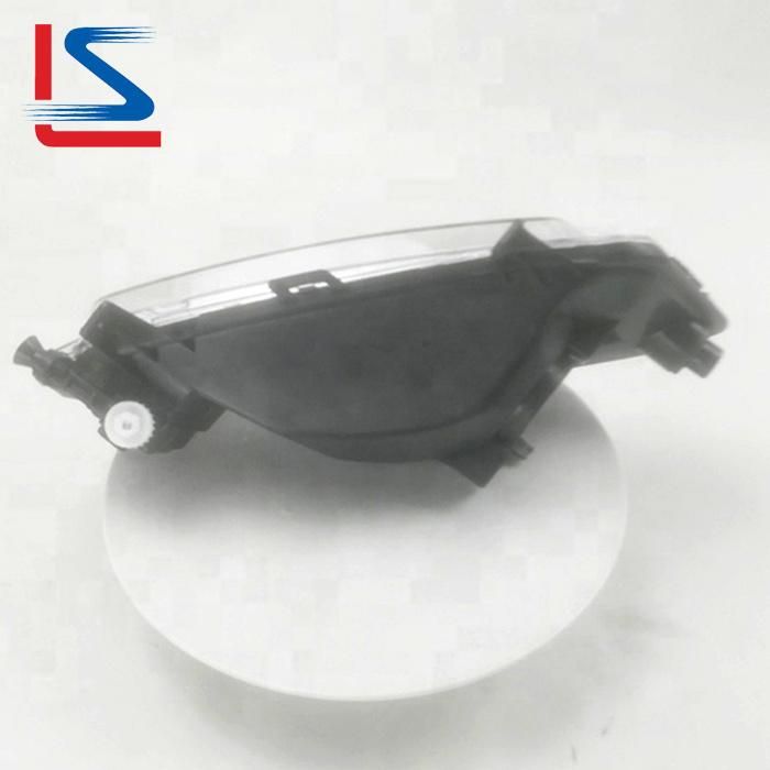 Good Quality Auto Fog Lights for Golf Saveiro Gvii G7 2016 2017 2018 2019 2020 5u7941699 5u7941700