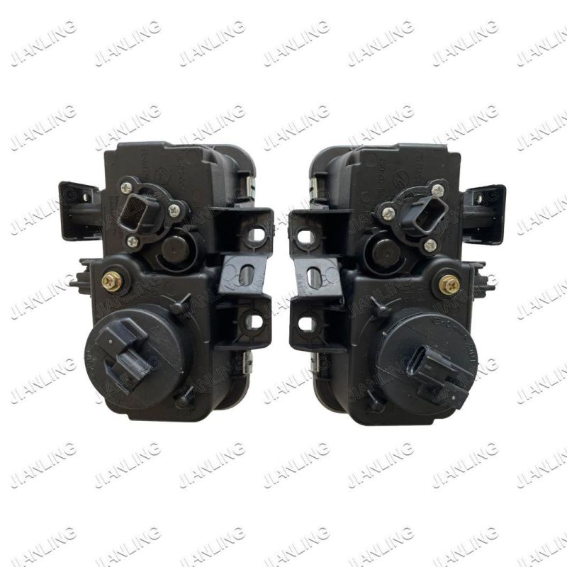 Halogen Auto Fog Lamp for Truck Isuzu 700p Truck Auto Fog Lamp