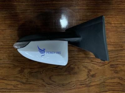 China Auto Parts Car Side Mirror for Toyota Vitz 2014 Electric Folding with LED Lamp Rearview Mirror