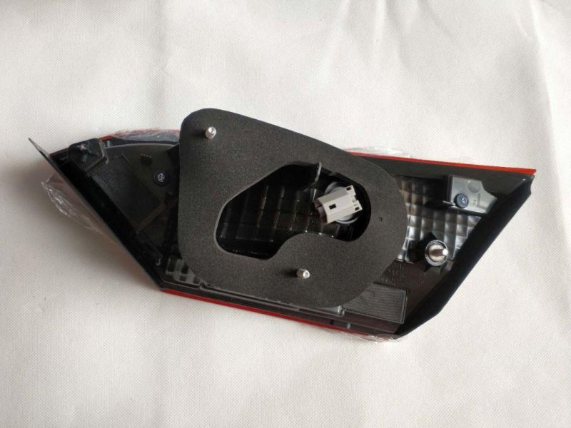 Wholesale Factory Price Taillights Tail Lamps Automotive Lighting Fo Camry 2018 USA Xle Outer Lamps LED Back Lamps Rear Light