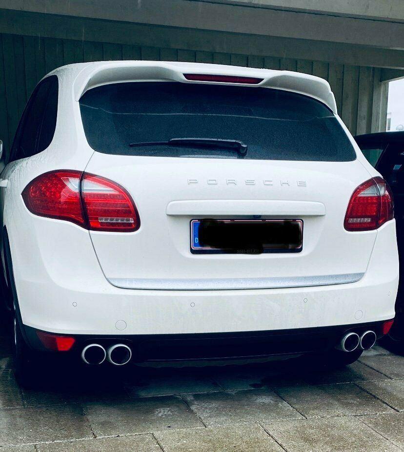 Factory Price Rear Light for Porsche Cayenne 958 2011-2014 Rear Taillight Light Lamp LED Rear Left Right Light Back up Lamp 95863109501 95863109601 95863109301