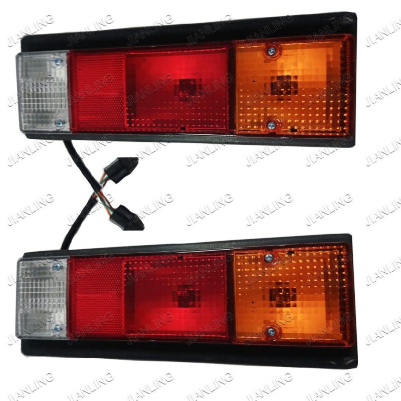 Halogen Auto Rear Lamp for Truck Mitsubishi Truck Fuso Canter 2005 Auto Rear Lights